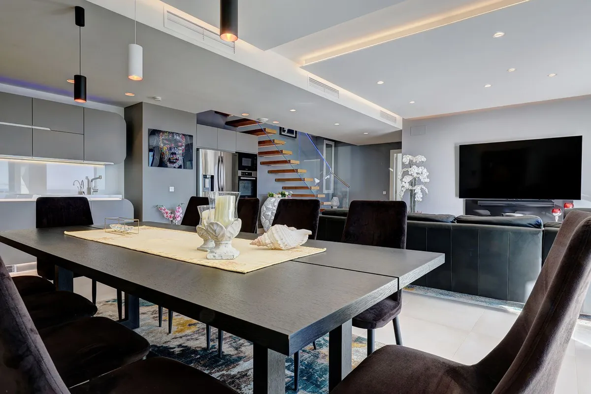 a67e9ad7-72f7-4f8e-9135-167f33f052ff