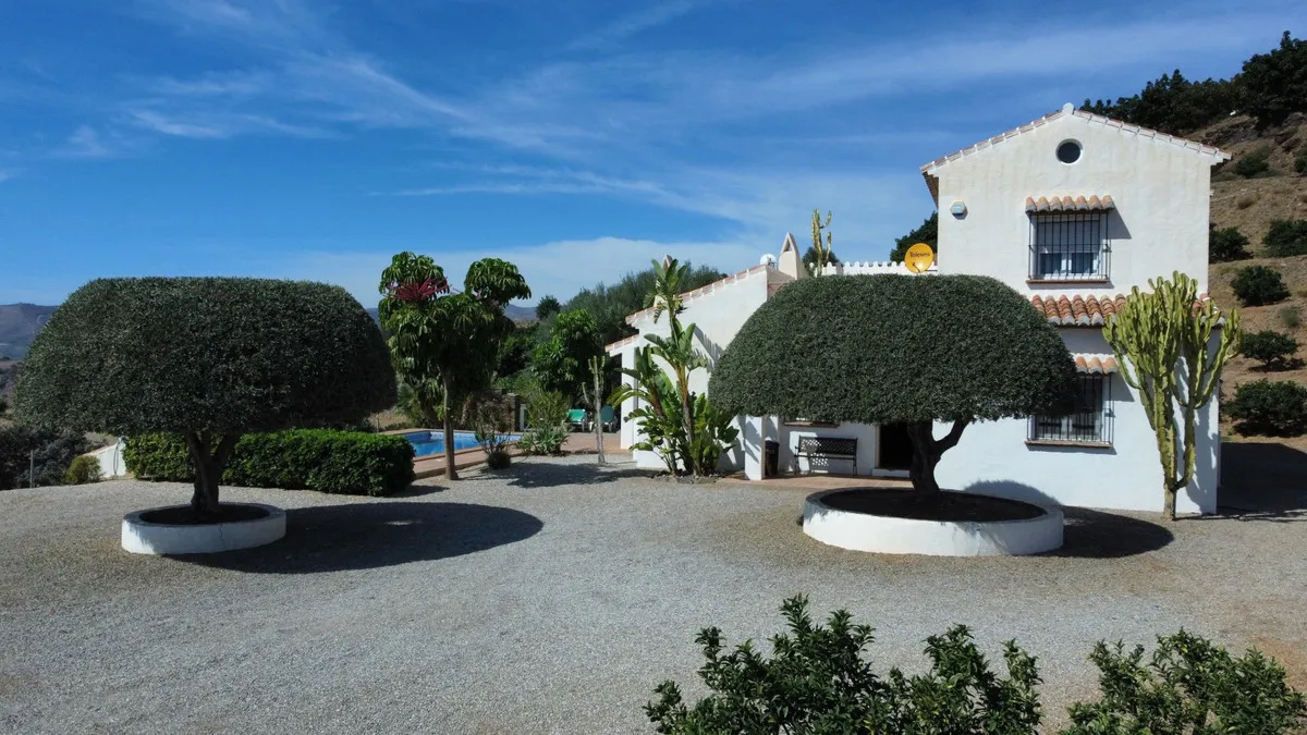 30d80757-84dd-4fce-b5d2-6820b555cd89