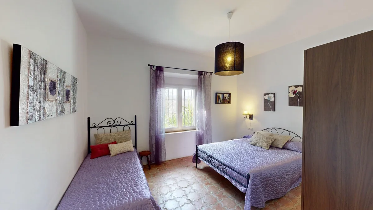 3fb4b198-321e-4489-9651-7d2f268c605a