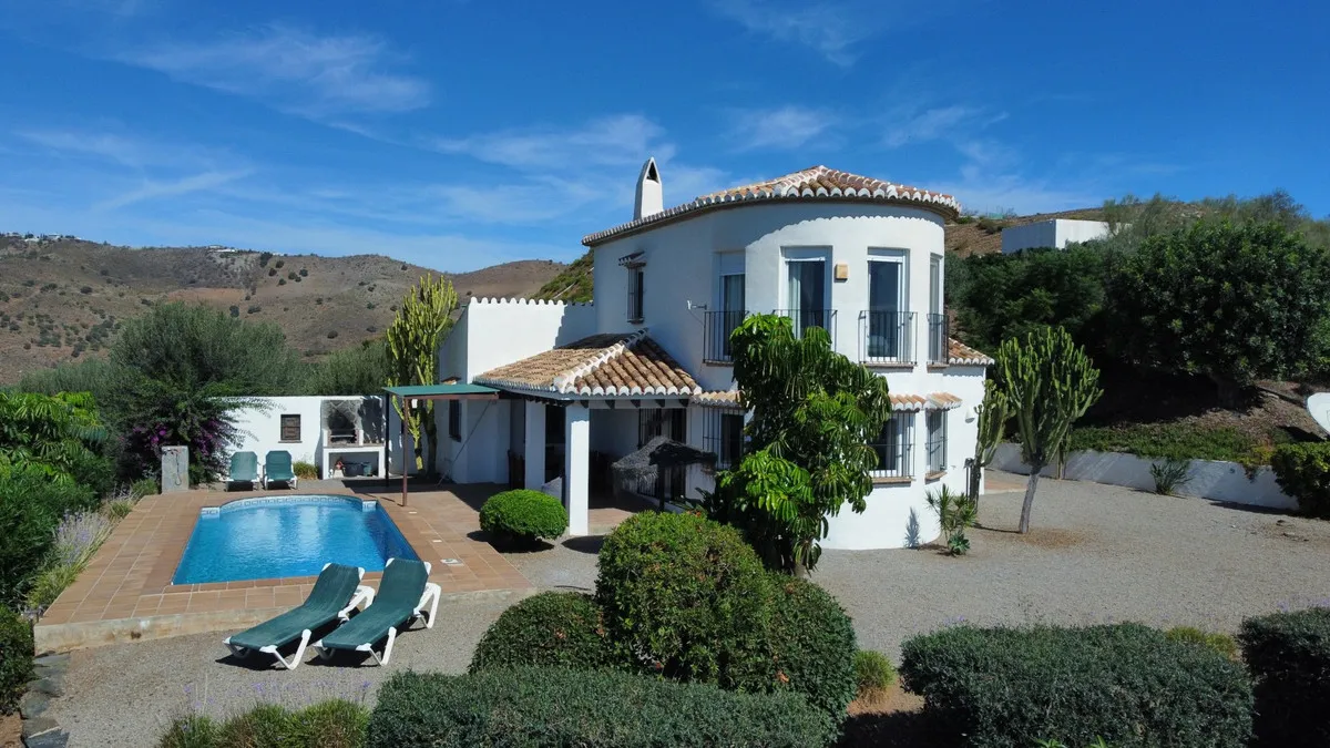 5bacfa85-a7a8-42fe-9f94-fa780d585a97