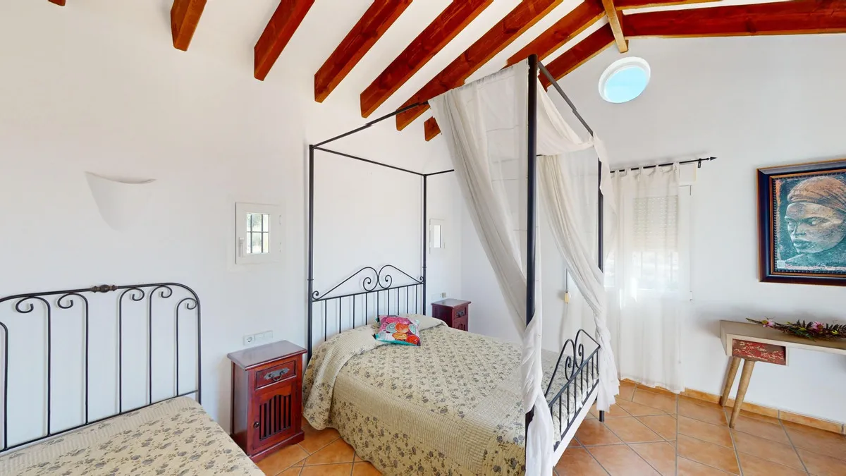 e467a185-d82b-4e9c-b6b0-9ab19469b7bd