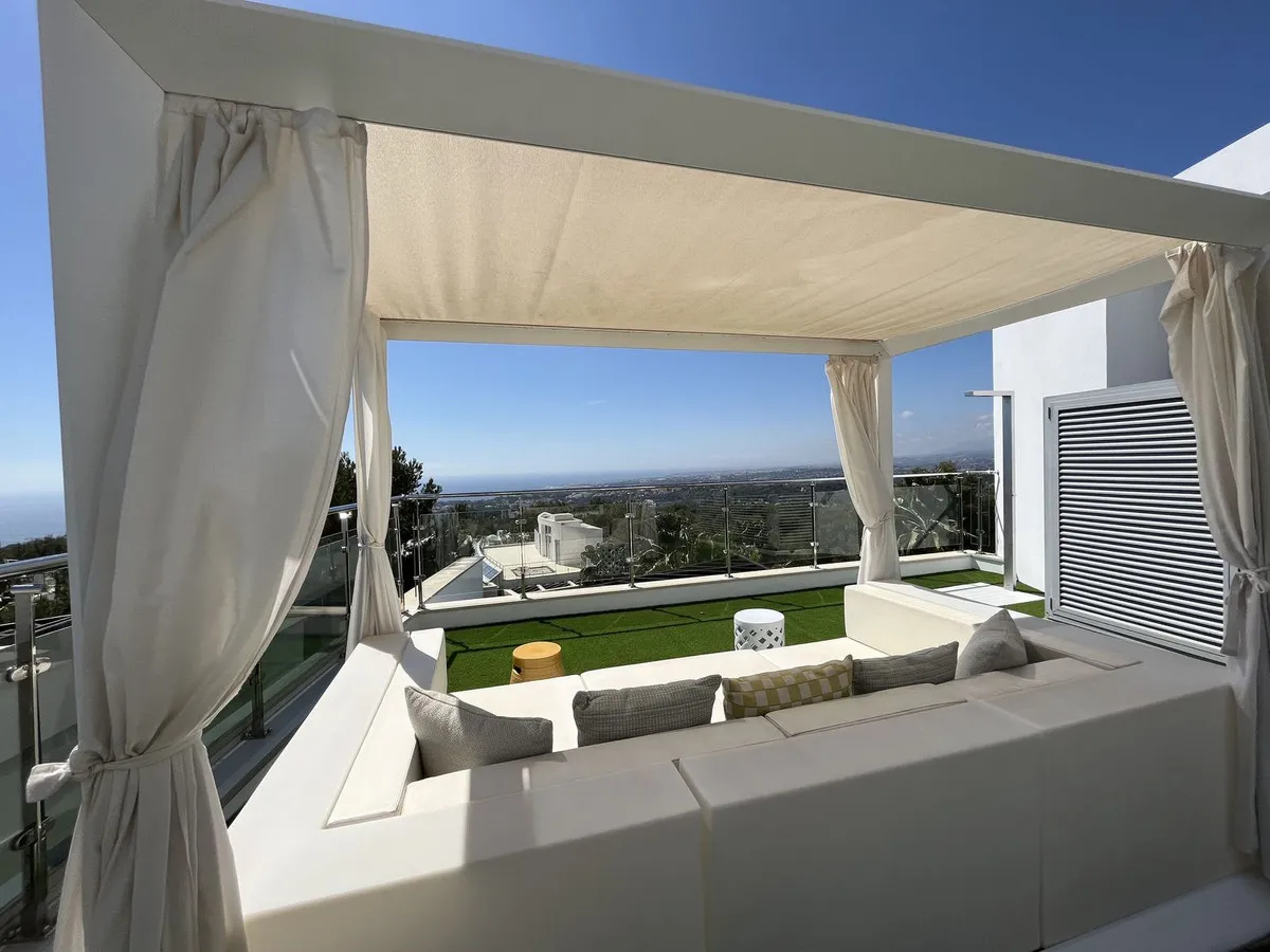 10bfd3e2-1386-4782-9a6f-d4d0fb38870b