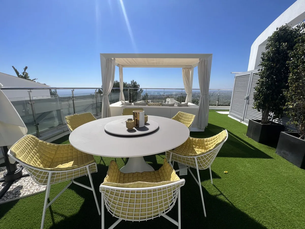 55819732-bf7d-4d61-a6a5-9ac9536ed913