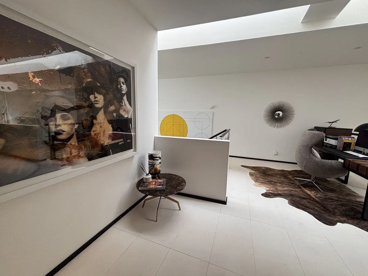 b5518e11-22c1-4778-aa7b-60c558d48a0b