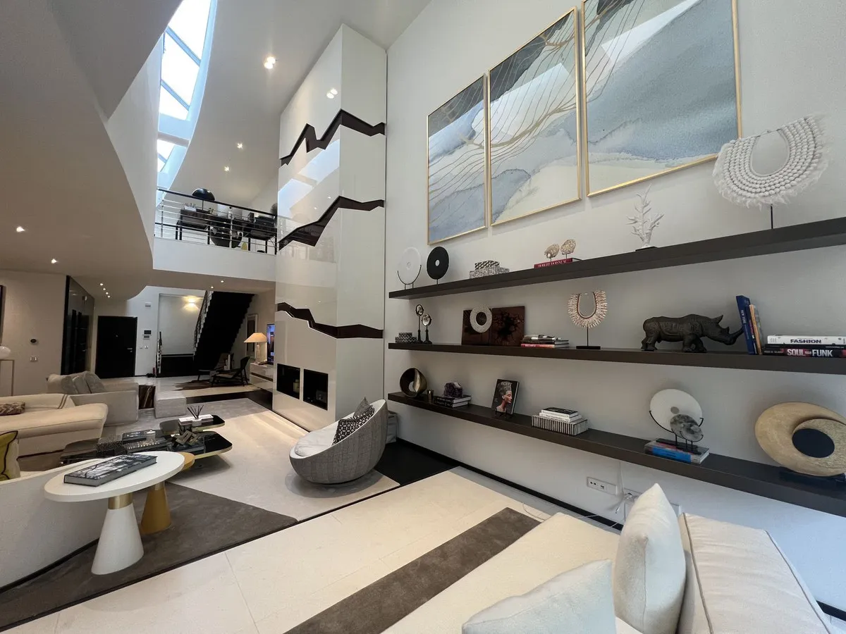 e7c8c691-eccc-4fb0-b049-7bdfe050eaeb