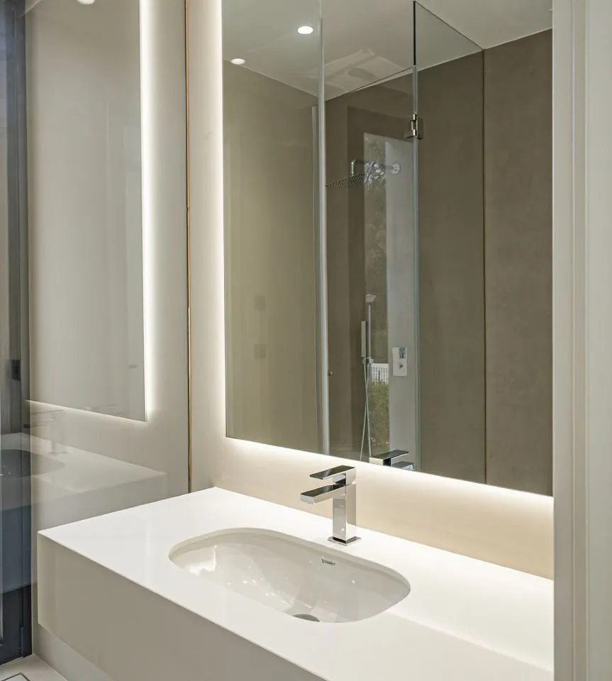 e85b271e-1a84-4889-ac71-eeb9b8d72a5d