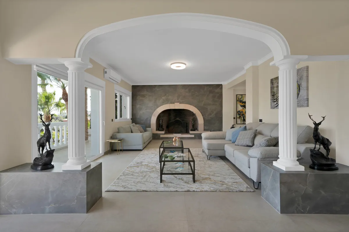 4038f4f3-afa2-4d5c-a283-9026728a4d46