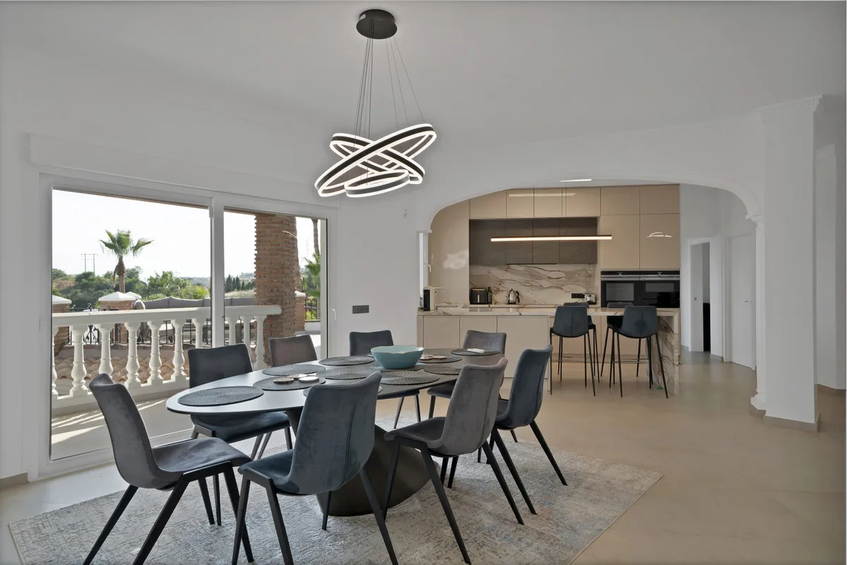 71cf3c2d-3835-40ae-af7f-e618d0d1ce20