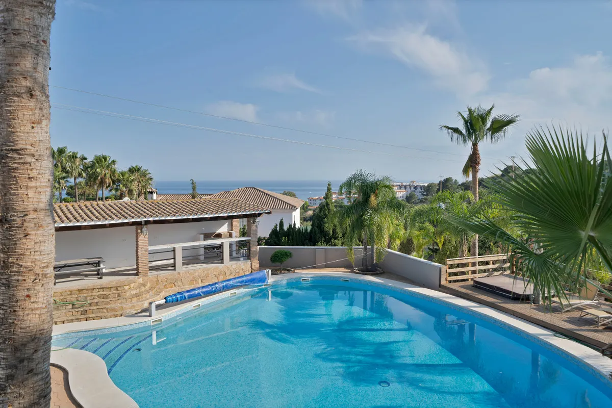 8d1f1e97-9b0f-4273-8530-5fe73c6d0dbf