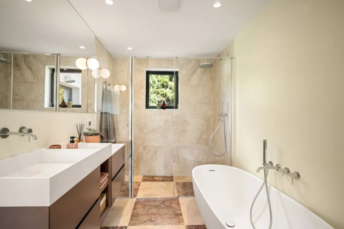 5bc694d2-bb8c-46af-a5bb-f33f51ed9bee