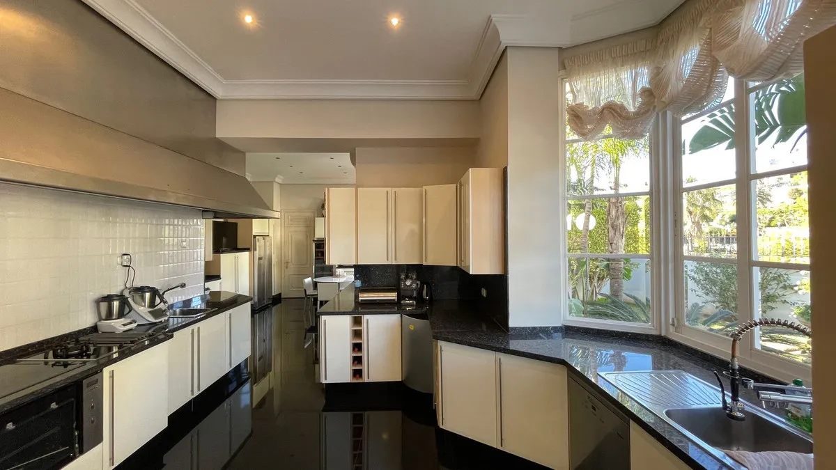 303da99b-23f1-4d76-b370-ab4dac92a2a8