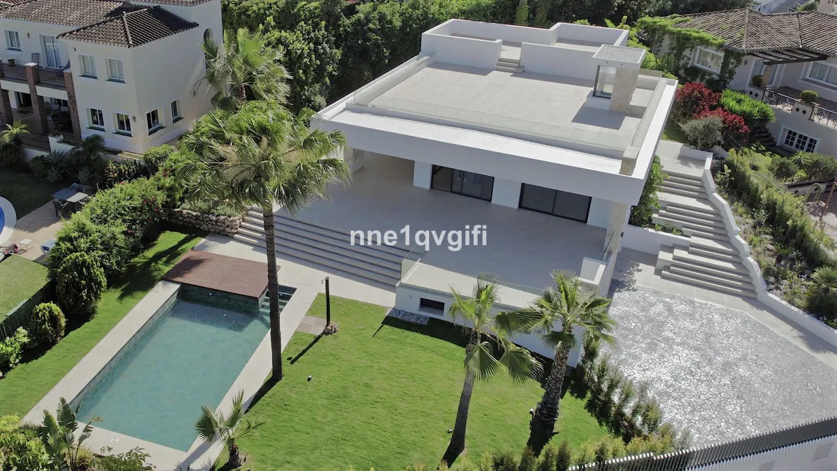 0ba8a07b-5a7d-4be1-bad2-b1e89ebfced4