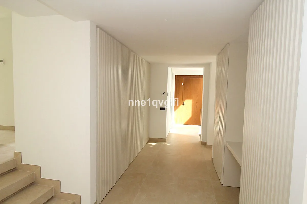 0fafbf80-b29b-4da7-ad6b-3e419ad59be6