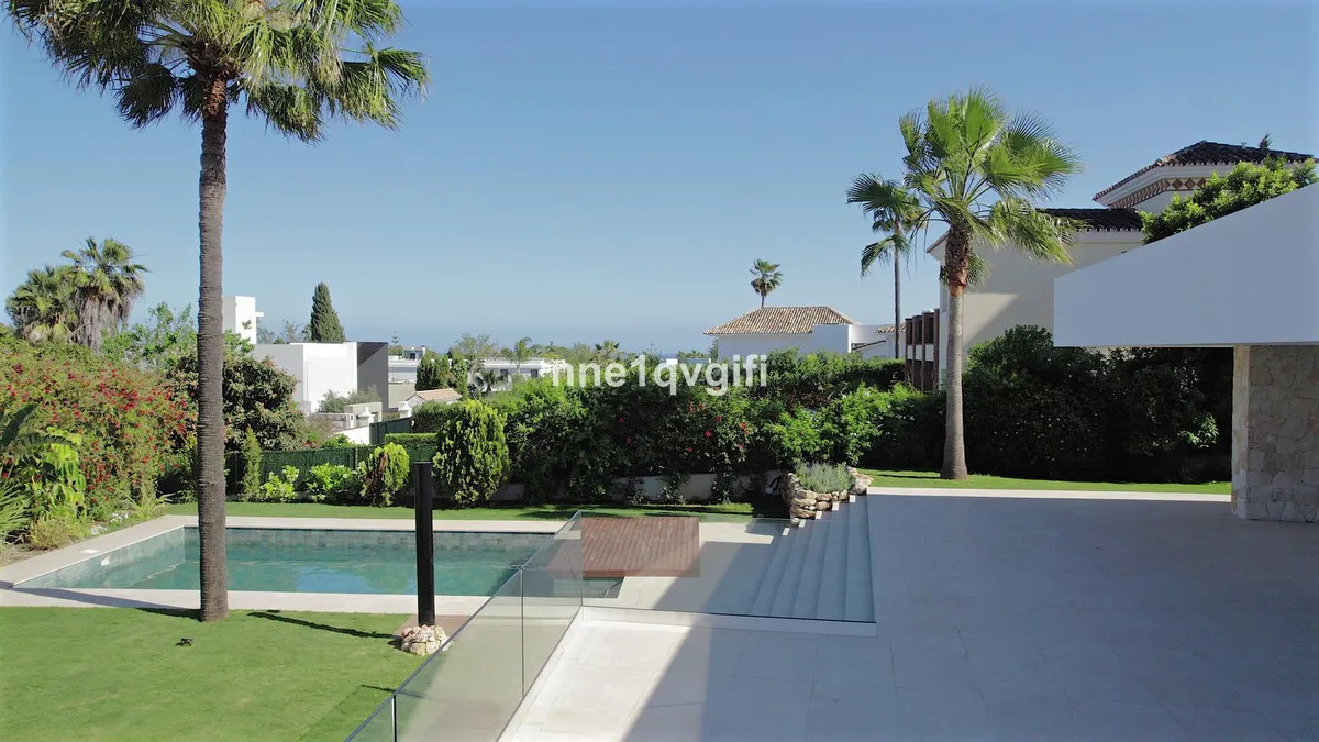 48669064-f733-4ed4-8a1f-67bd1a5f22bc