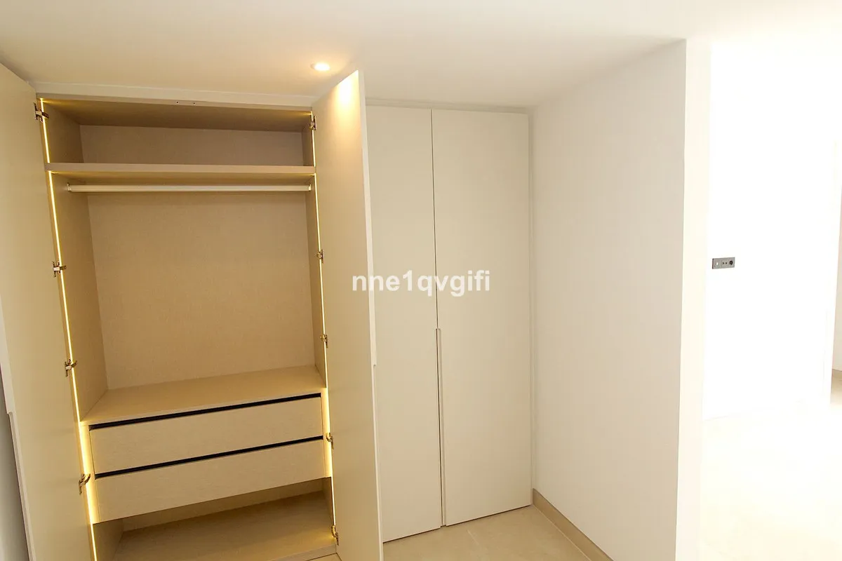 52511dc0-6685-4252-a30e-55d944a58933