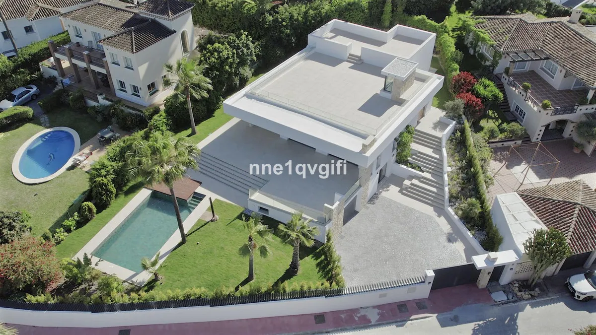 566eb1fc-535f-419c-aa2a-bab70670dc1d