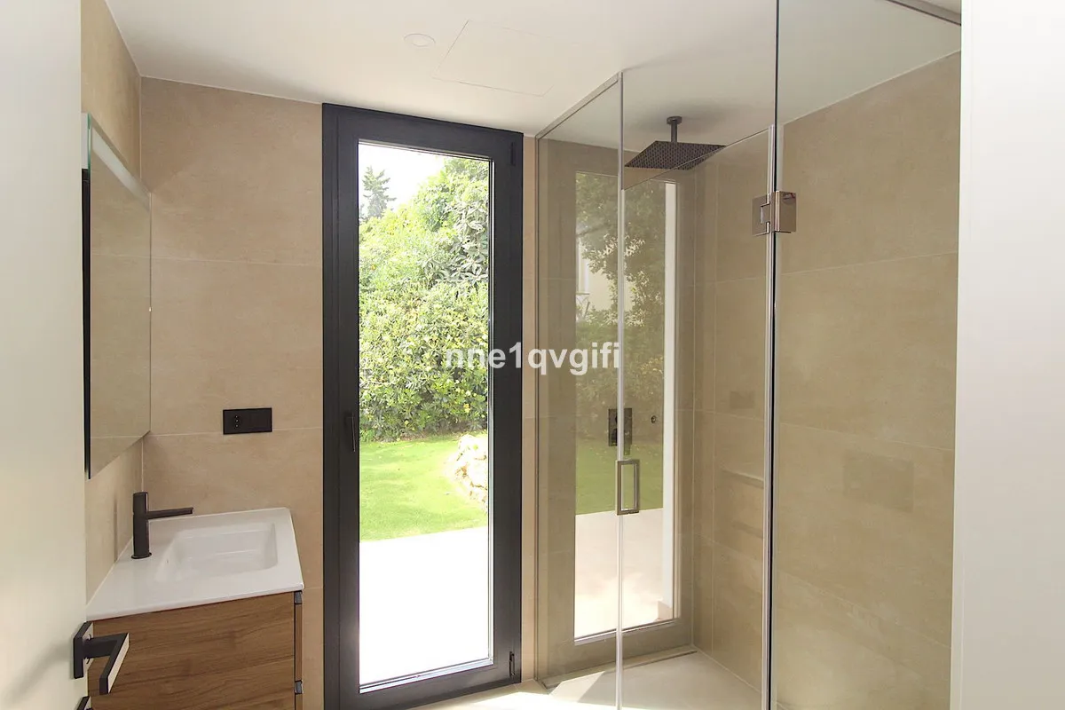 c56f9396-5e5d-4e4b-9bd9-9f99d2a56acd