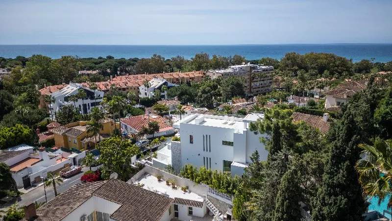 6de750a2-be8e-42bb-b7cb-7a4b990138bf