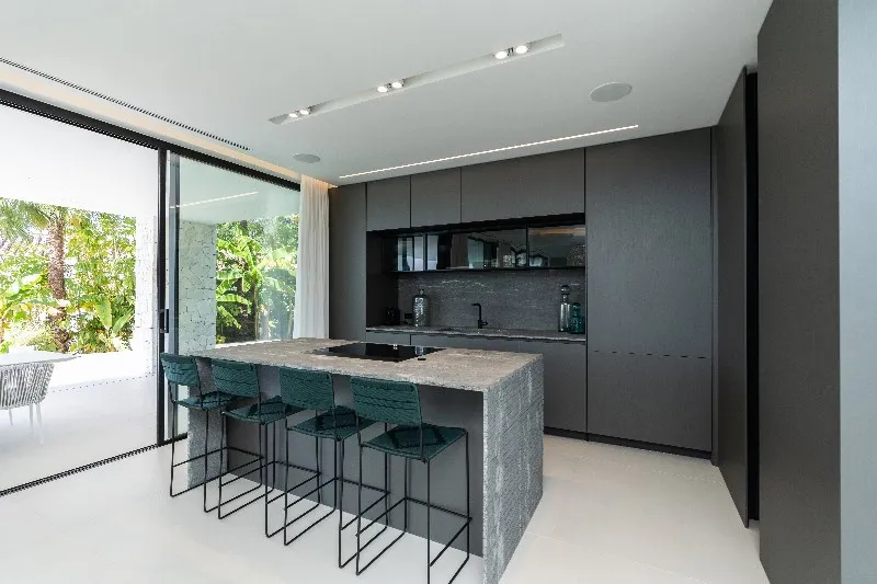 ddcada52-e3a6-419f-bd9f-d1fc9c55de47