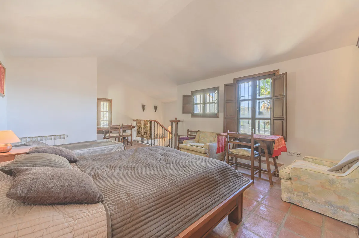 33851396-f63a-4b4b-9e0b-a5fa6c7ff05c