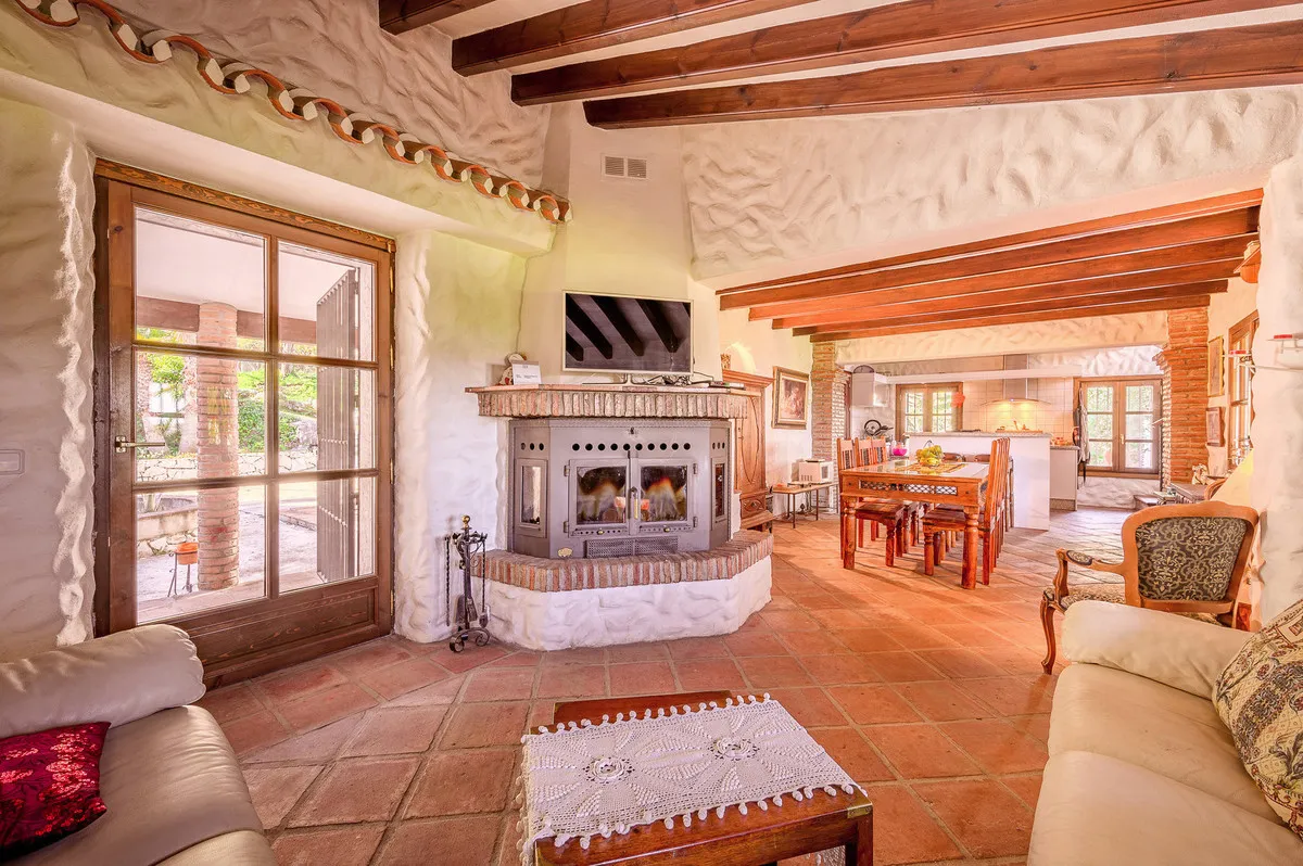 4f0af269-b5fa-452d-be26-c254646ecd22