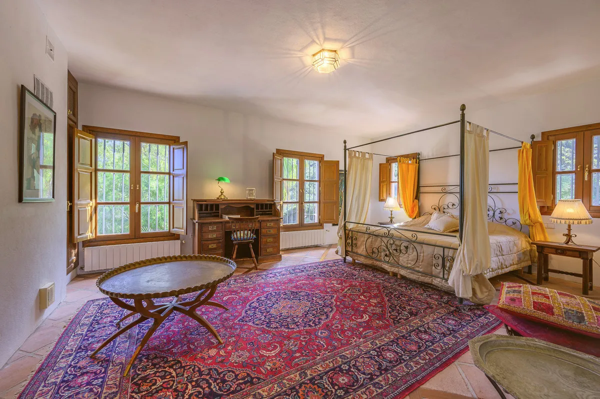 a153cfbb-6a0a-4212-838b-f0e8fc8b241b