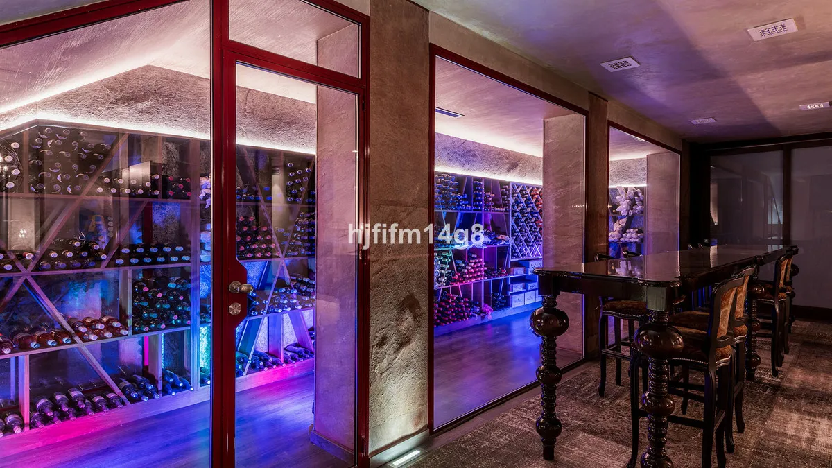 2db5a538-af34-4f75-8daa-54d46446229d