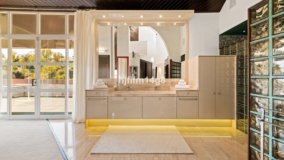 7aadc863-2af0-4cd2-85bd-fde65b32a76e