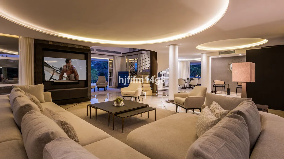 a8f67abe-7d18-4a24-8d7e-bde9904a29e4