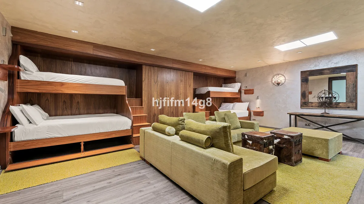 e2b97e67-53ad-48de-88f2-88ae9c3cd20c