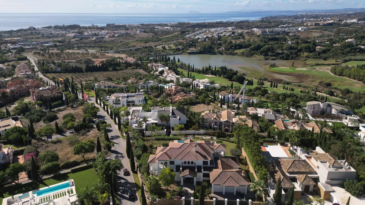 136fc516-723b-4643-bf51-49bacbfc35fc