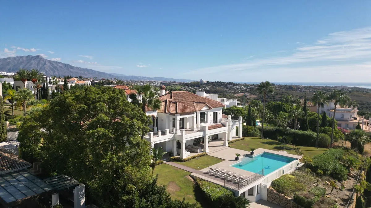 2e19849a-c3a4-404c-a87d-8fa4d9b80a91