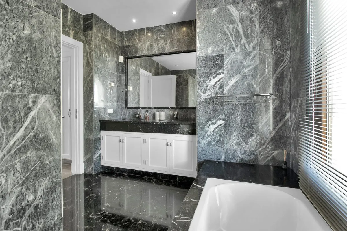 a3f93c0b-aafc-428a-b2ce-c7a1b6867c87