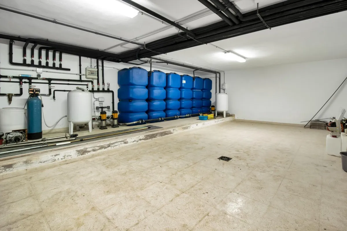 c799f54c-68aa-46fd-94f1-bdb5efdd5d6d