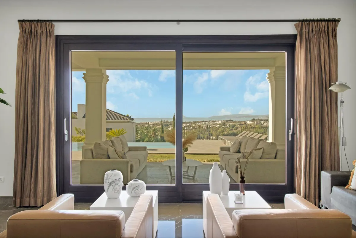 dee19504-5838-4919-b37e-fd91363594bf