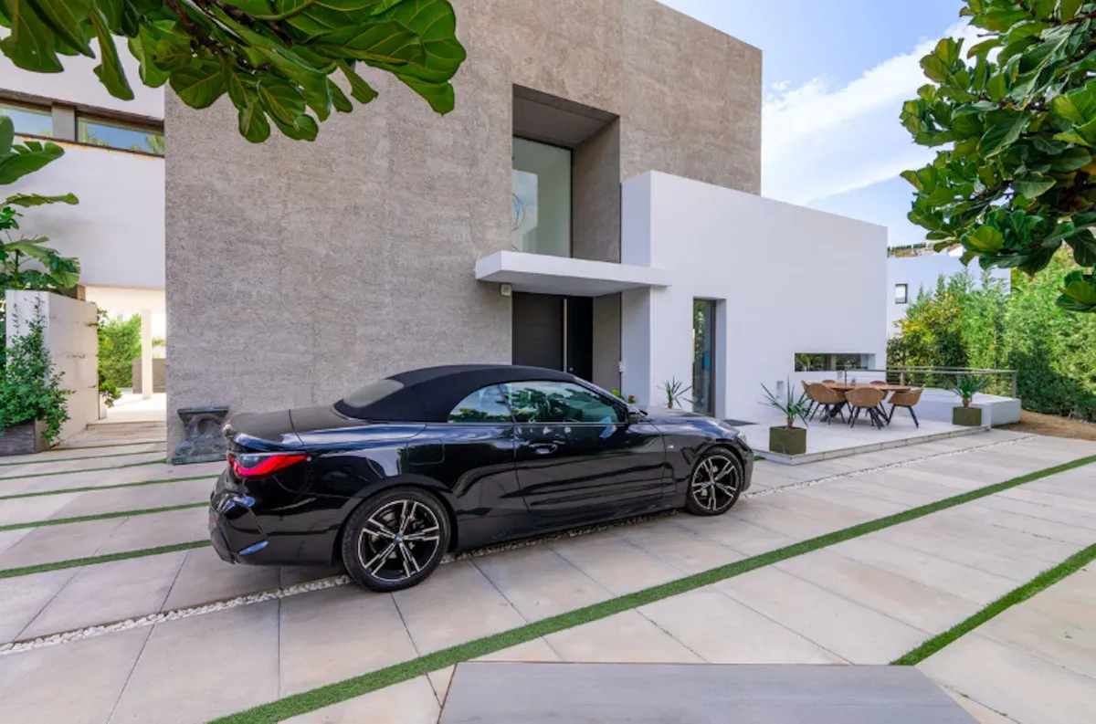 587975ae-6af9-4e89-9c9c-a882d8be98df