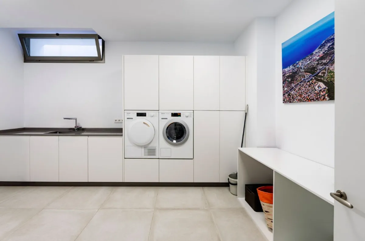 95f63673-157a-4b79-921e-1f12154bd530