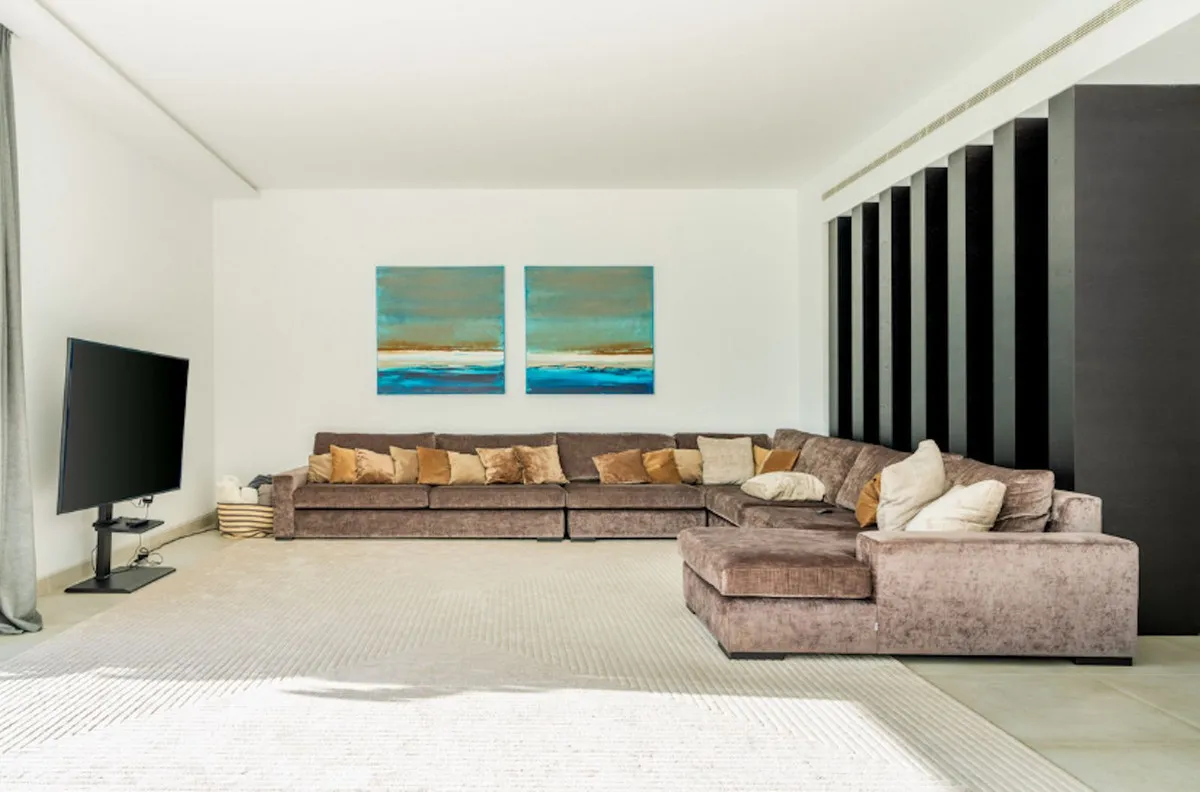 9b3d31f0-40ec-472c-91cb-f68b23e26d51