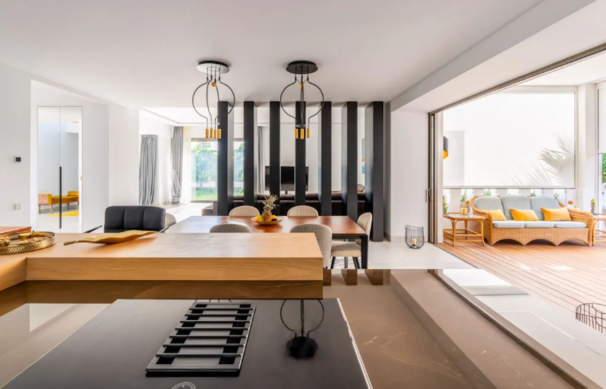 d5360bd0-55a3-44f6-a2a9-4692d5a33fbb