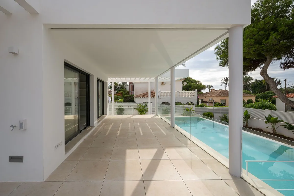 0ba7af62-6baf-4b37-9074-738e6e8c402e