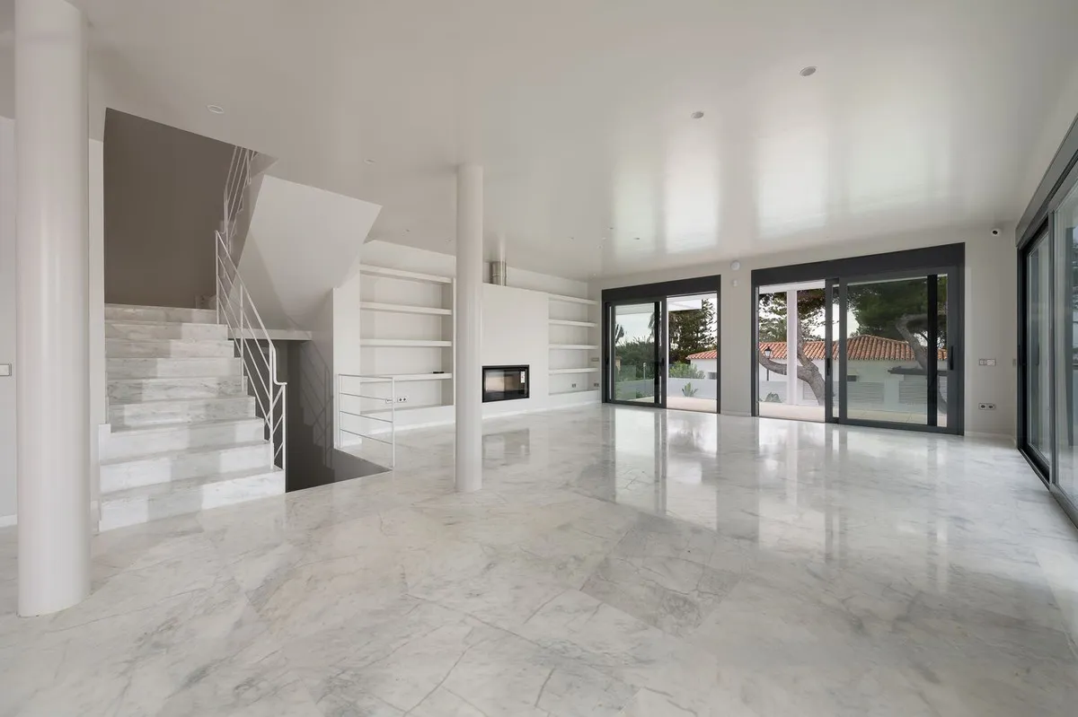 1cf8764f-733c-49d2-b928-926bf8df6543