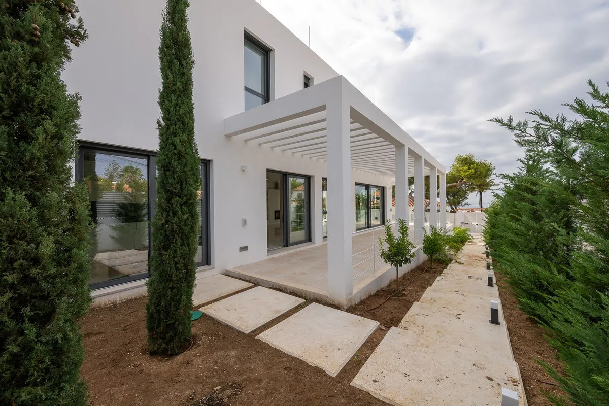 2acf50dc-3d2e-4065-b0b2-3a107c460f8d