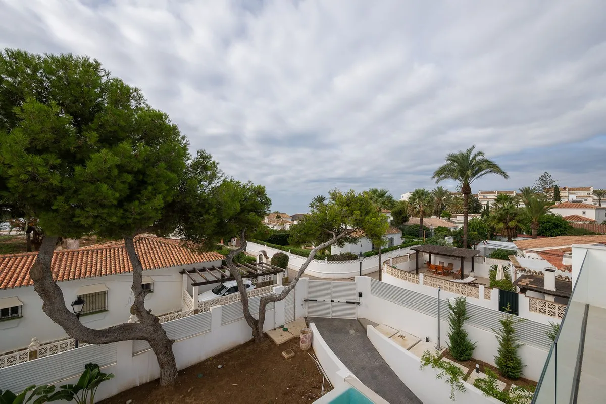 6e88f733-47b4-4773-bf13-5e0007671ea2