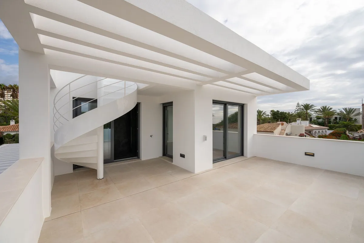 b4822dec-c7e7-4560-8627-e06fc7b49a5c