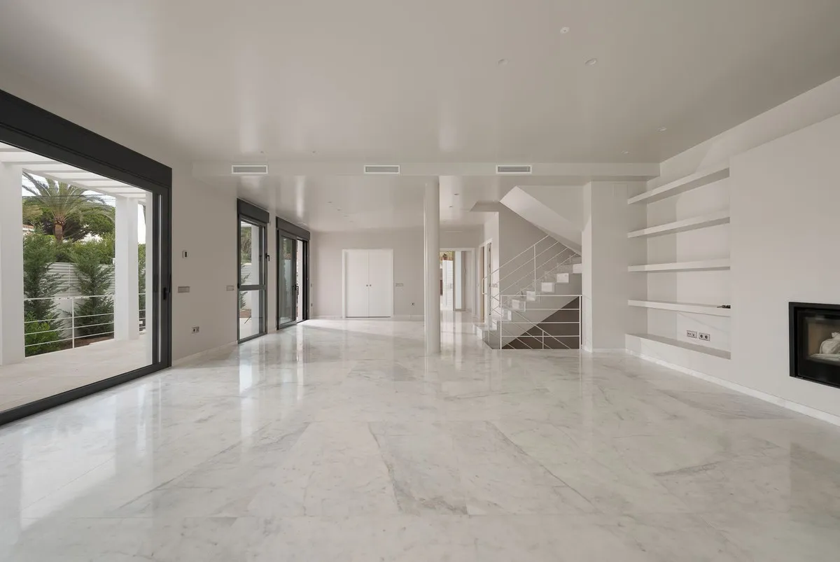 c6aa44fc-9542-4134-98ff-fc92a4f9fd82