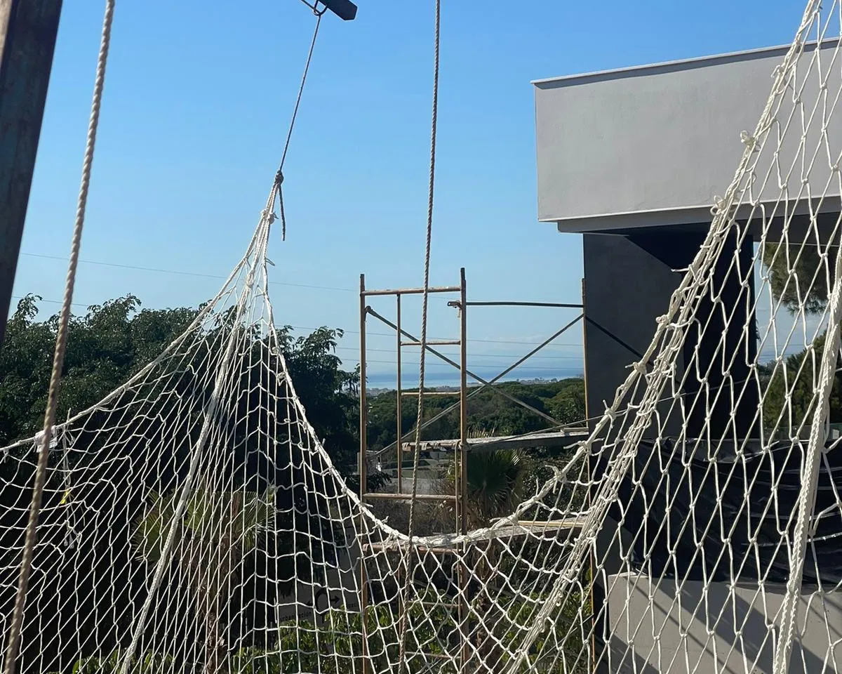 c5cbb361-4edd-48ef-b32e-556749bb2f86