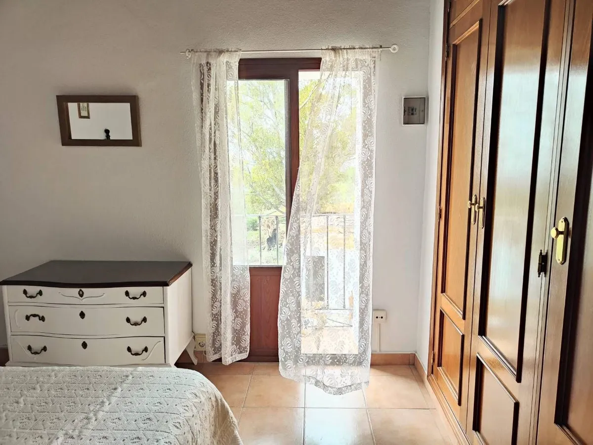 1efa28b5-ab72-4236-927b-b3575292d05a