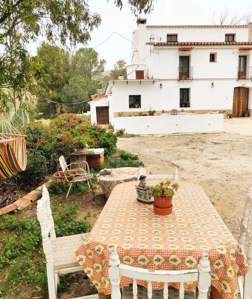 4eeca2fe-141c-451e-ab52-0c8a178c101a