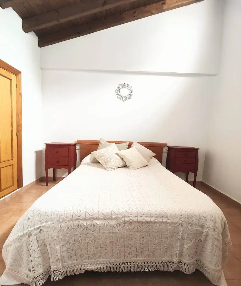 b7658ef8-4063-497d-bc06-862a65323346