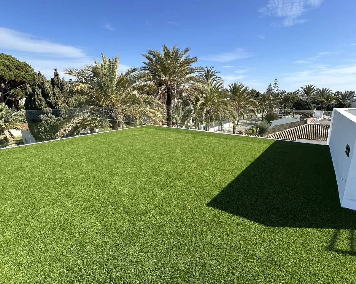 221cff21-9dae-4f30-bc21-d772301f737d